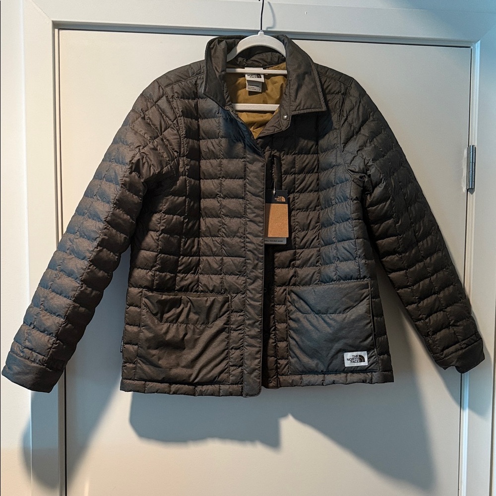 The North Face Women’s Puffer Jacket Army Green